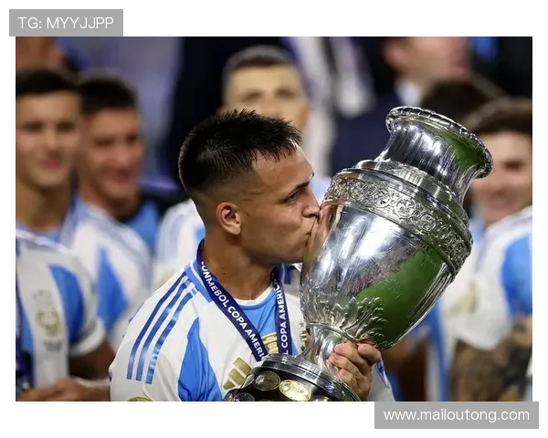 天使难择喜冠军情系二一美洲杯